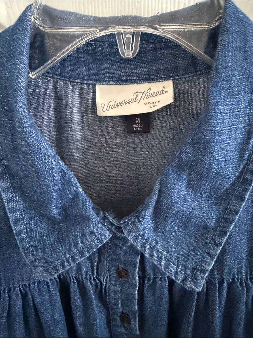 Universal Thread Denim Button-Front Sleeveless Dress in Blue - Picture 4 of 8